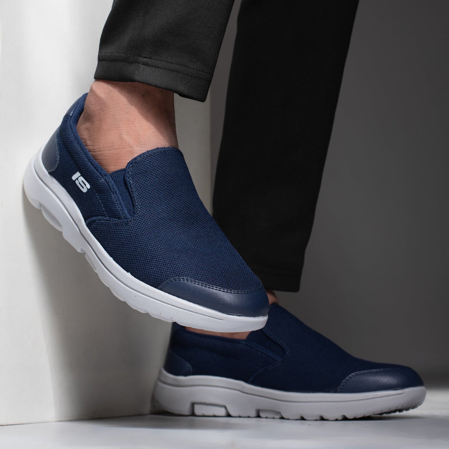 Sporty Comfort Sneakers