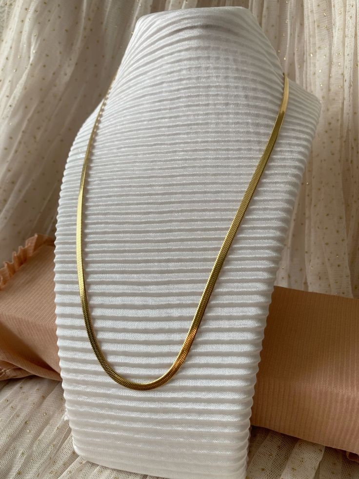 Herringbone Snake Chain Necklace