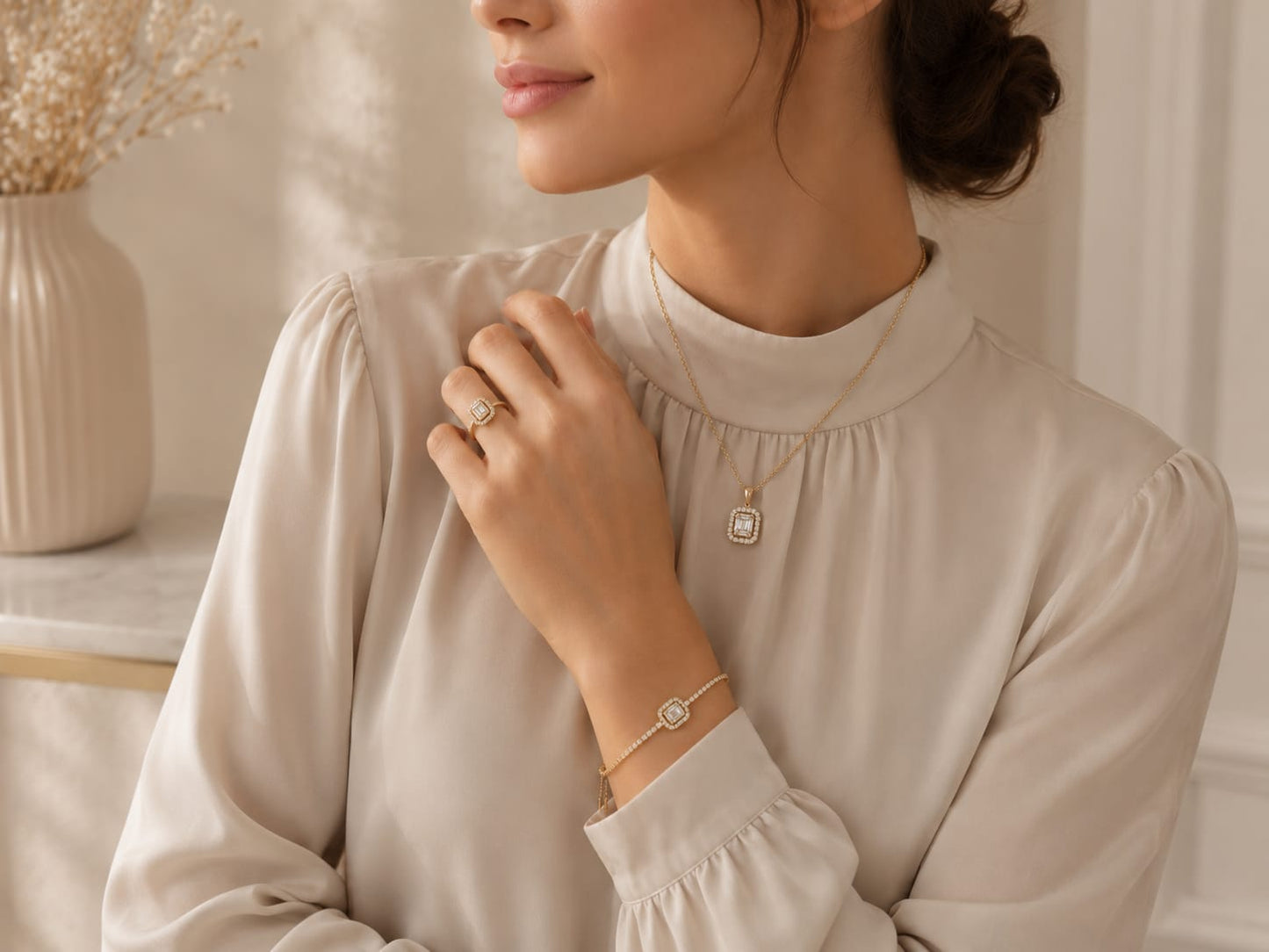 Lazurde Gold Necklace