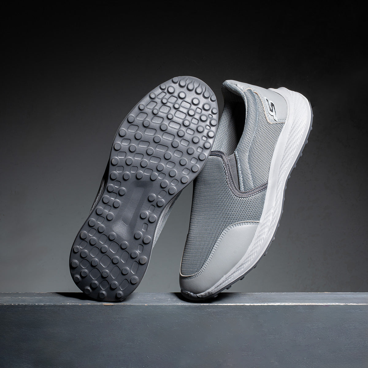 UrbanFlex Men’s Fabric Sneakers