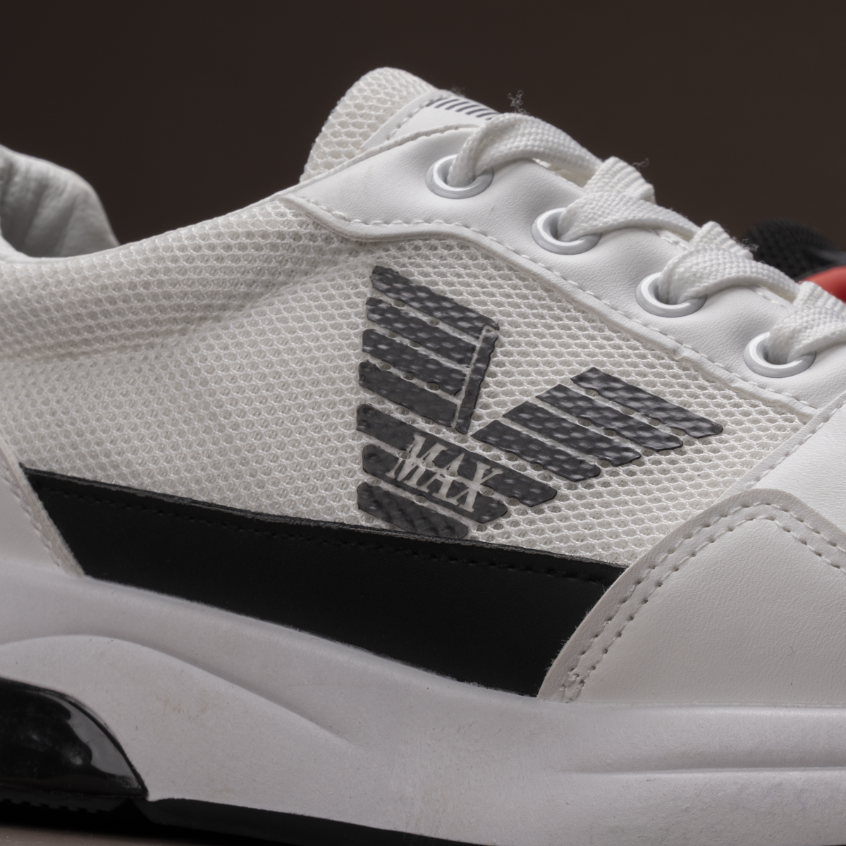 Stylish Men’s Sneakers