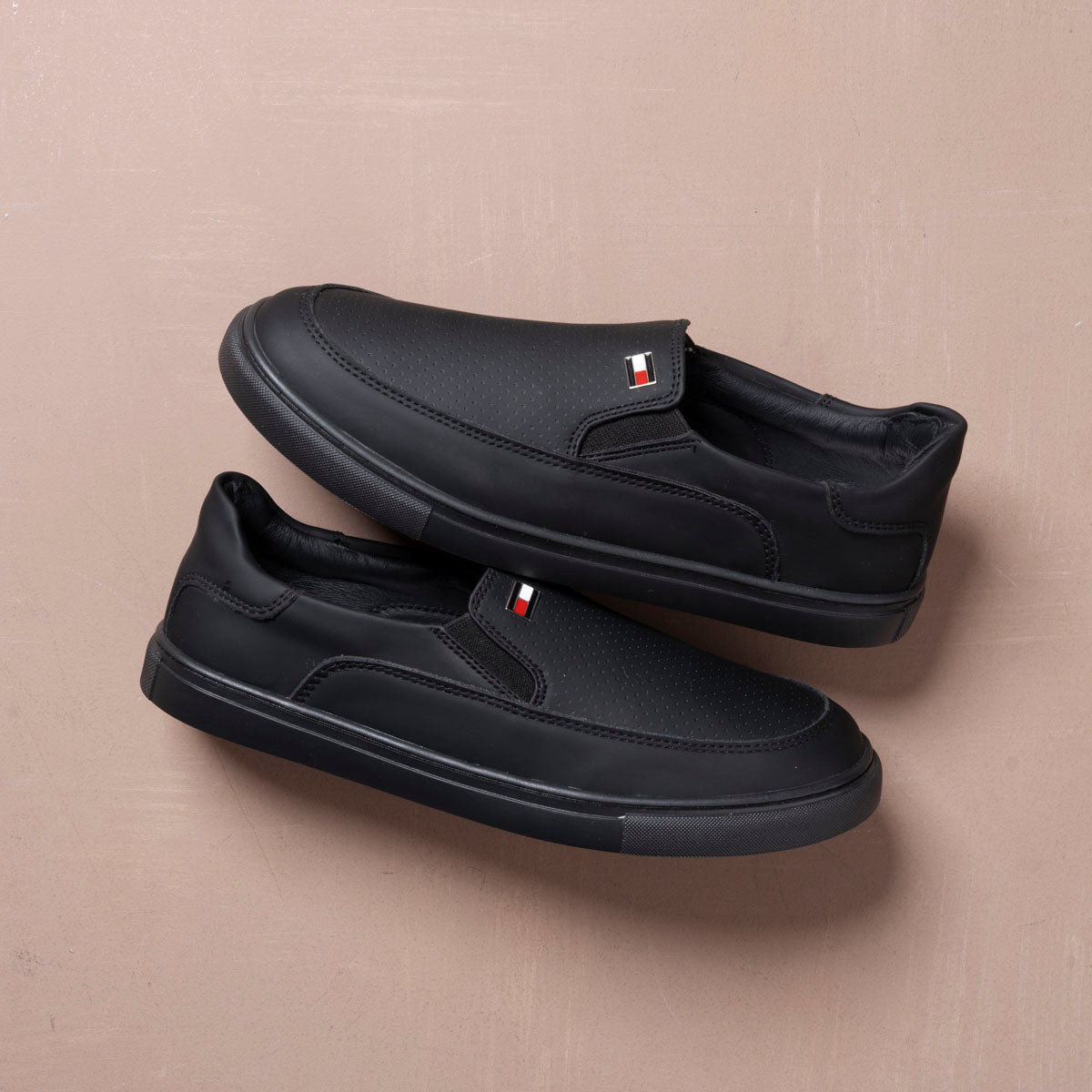 Pure Leather Men’s