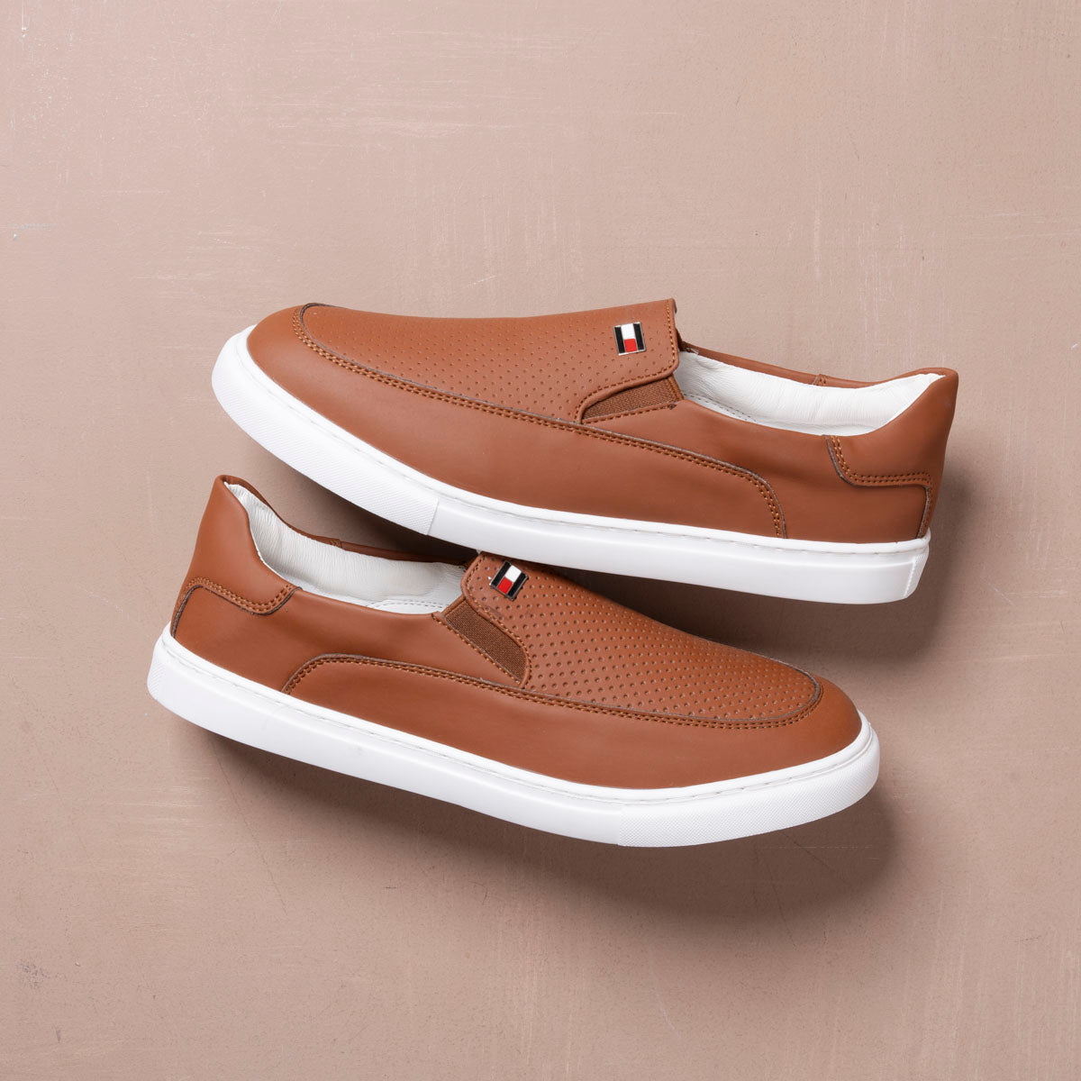 Pure Leather Men’s