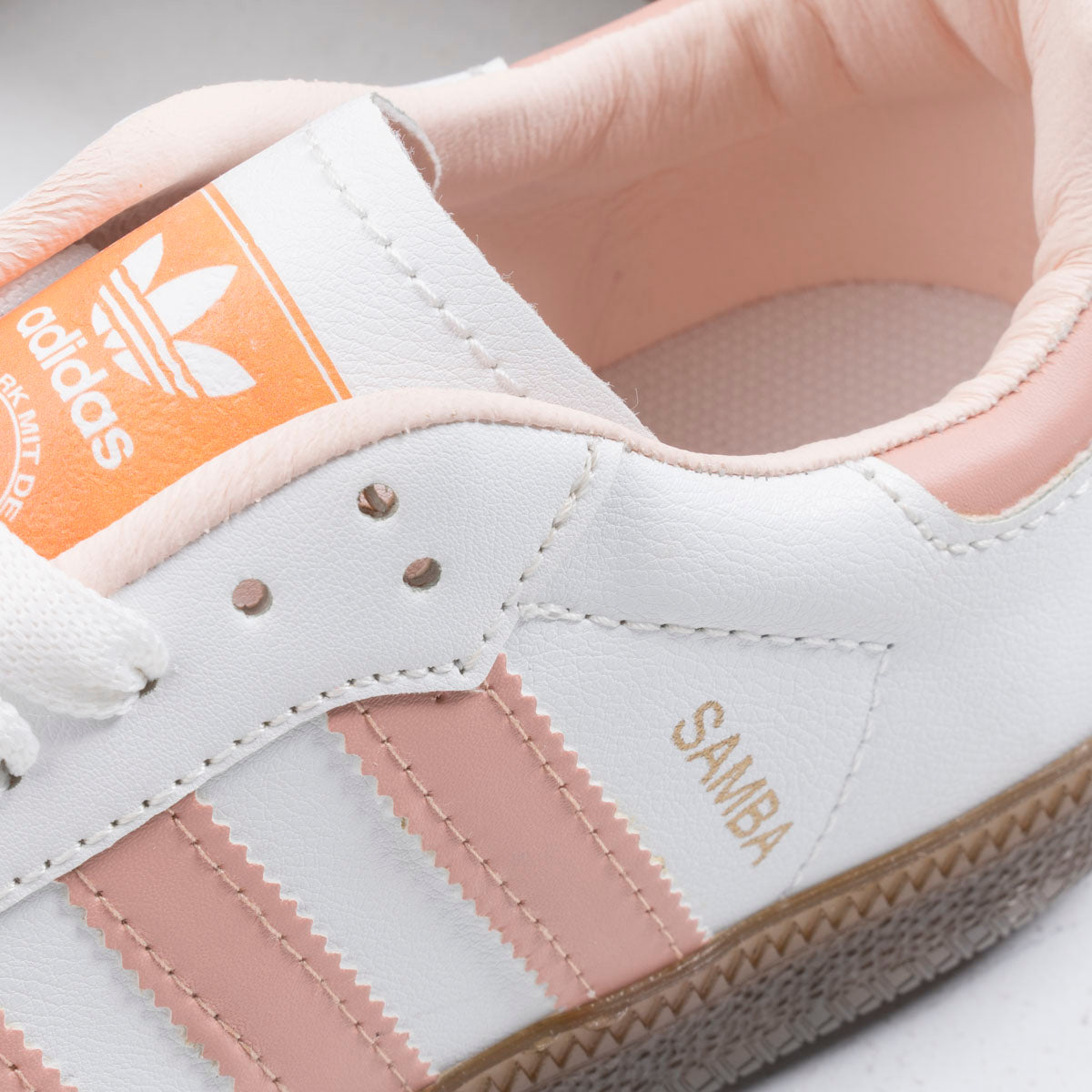 Women's Classic Style Sneakers