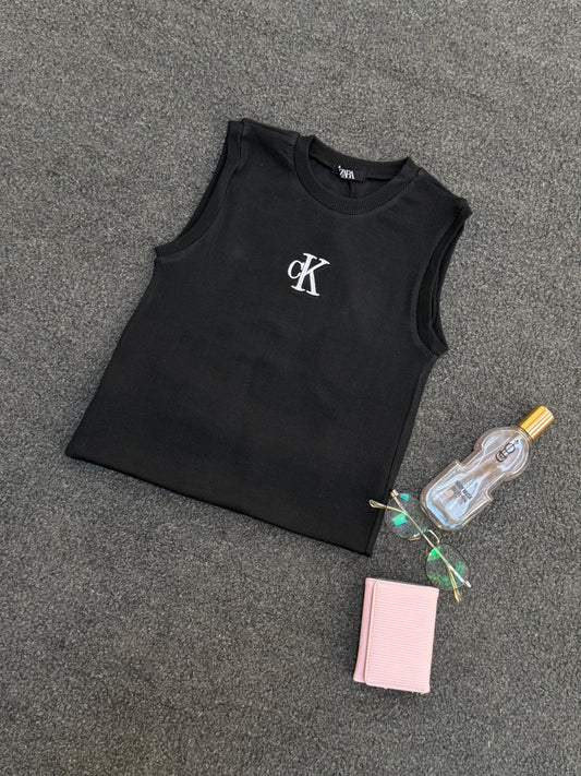 Chic Women’s One-Size Ribbed Tee