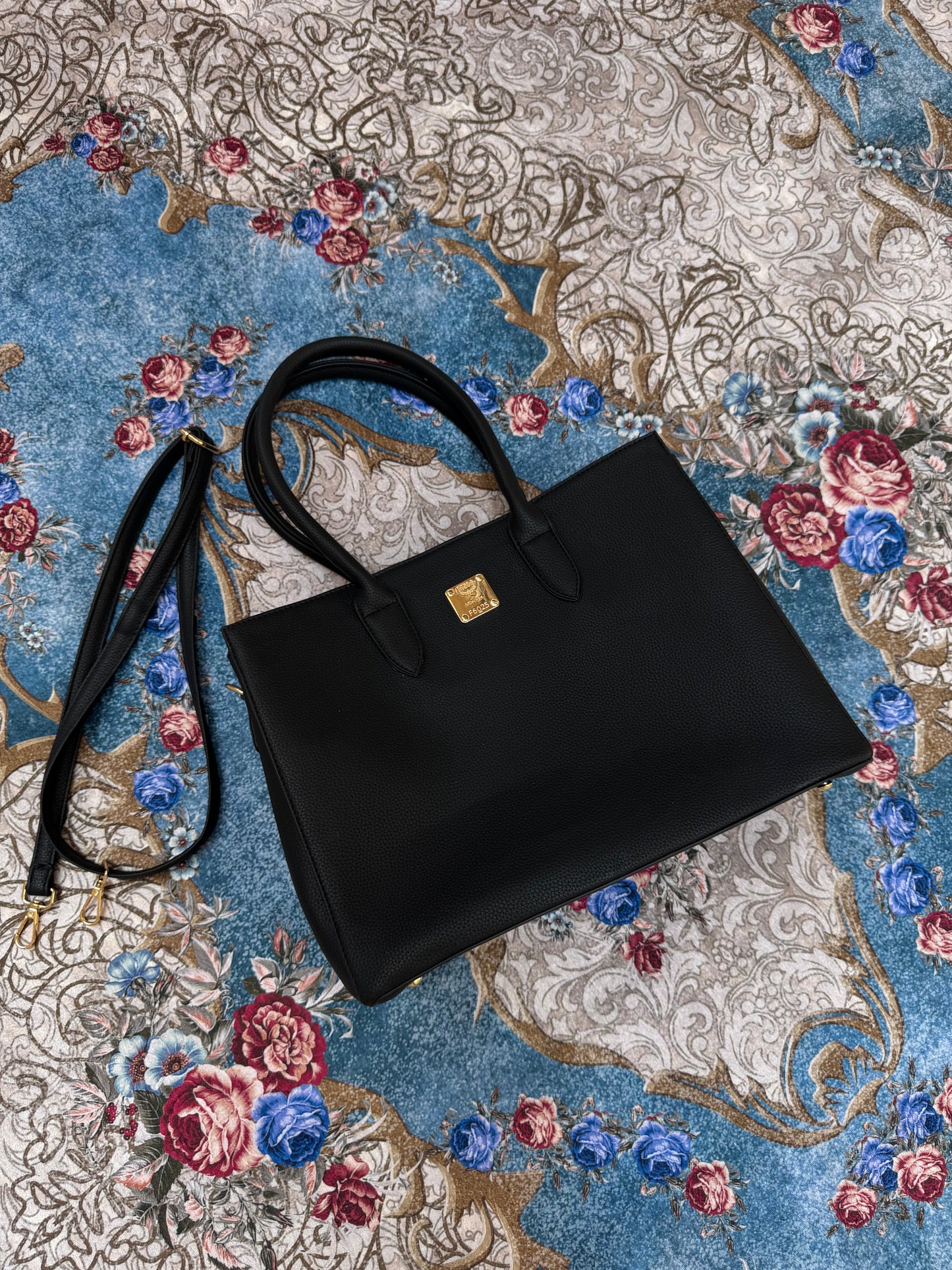 Elegant Imported Leather Shoulder Bag for Women