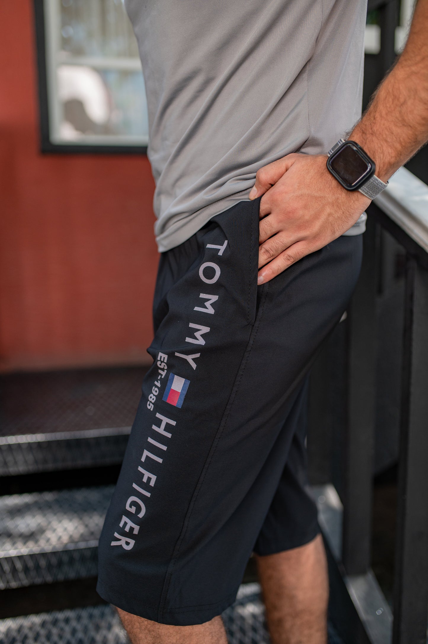 Tommy Urban Fit Knee-Length Shorts