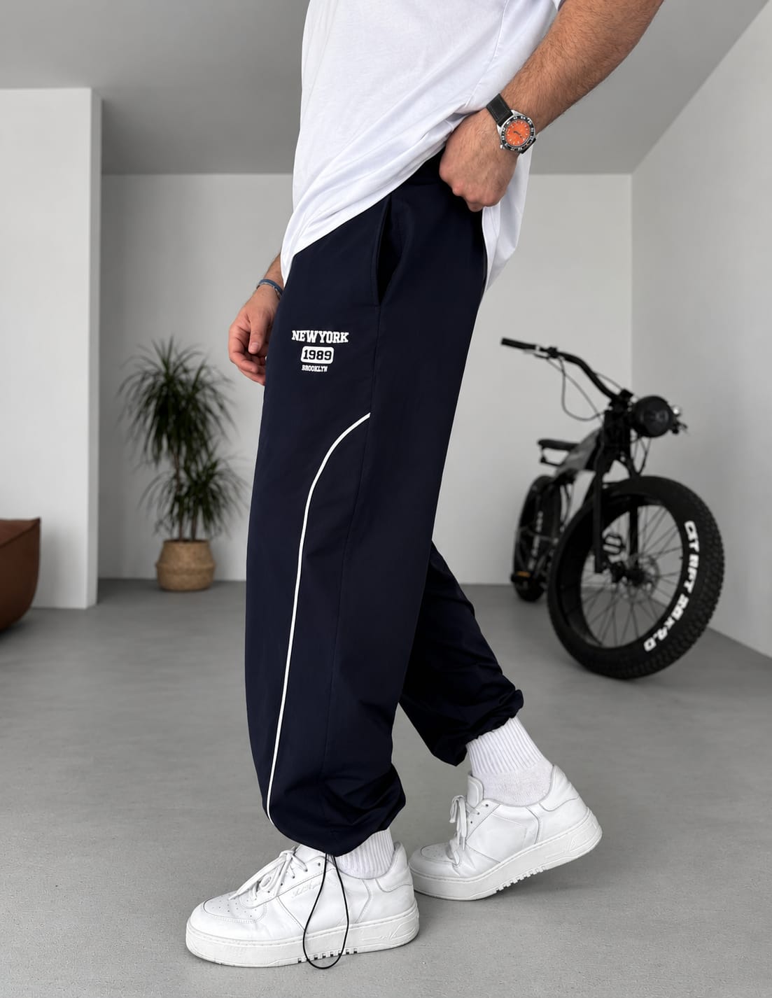 New York Wide-Leg Pants