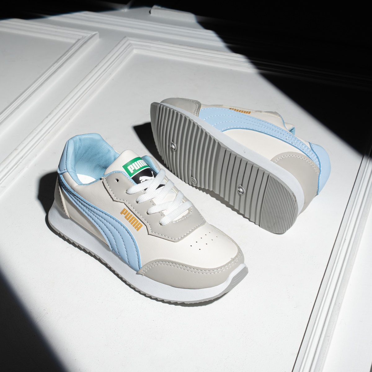 PUMA Premium Trendy Sneakers