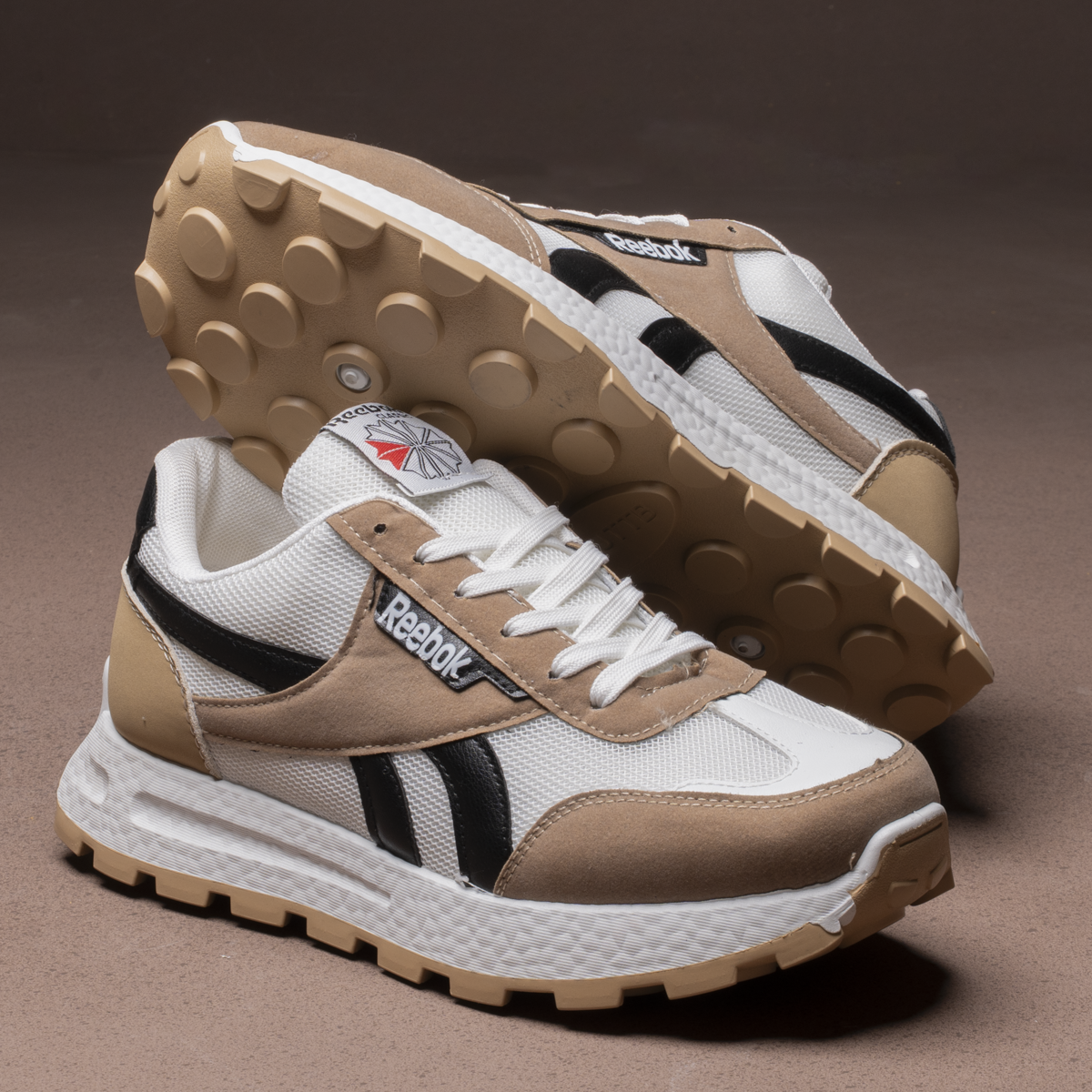 Reebok-Inspired Daily Sneakers