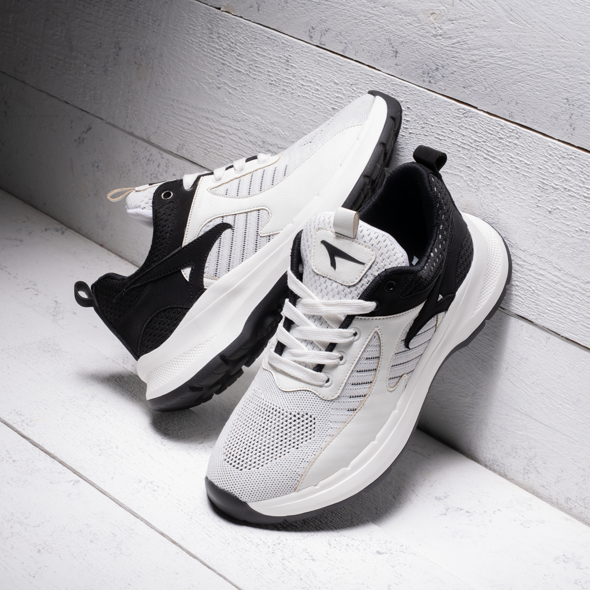 Modern Casual Sneakers