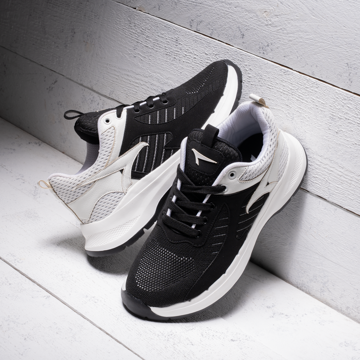Modern Casual Sneakers