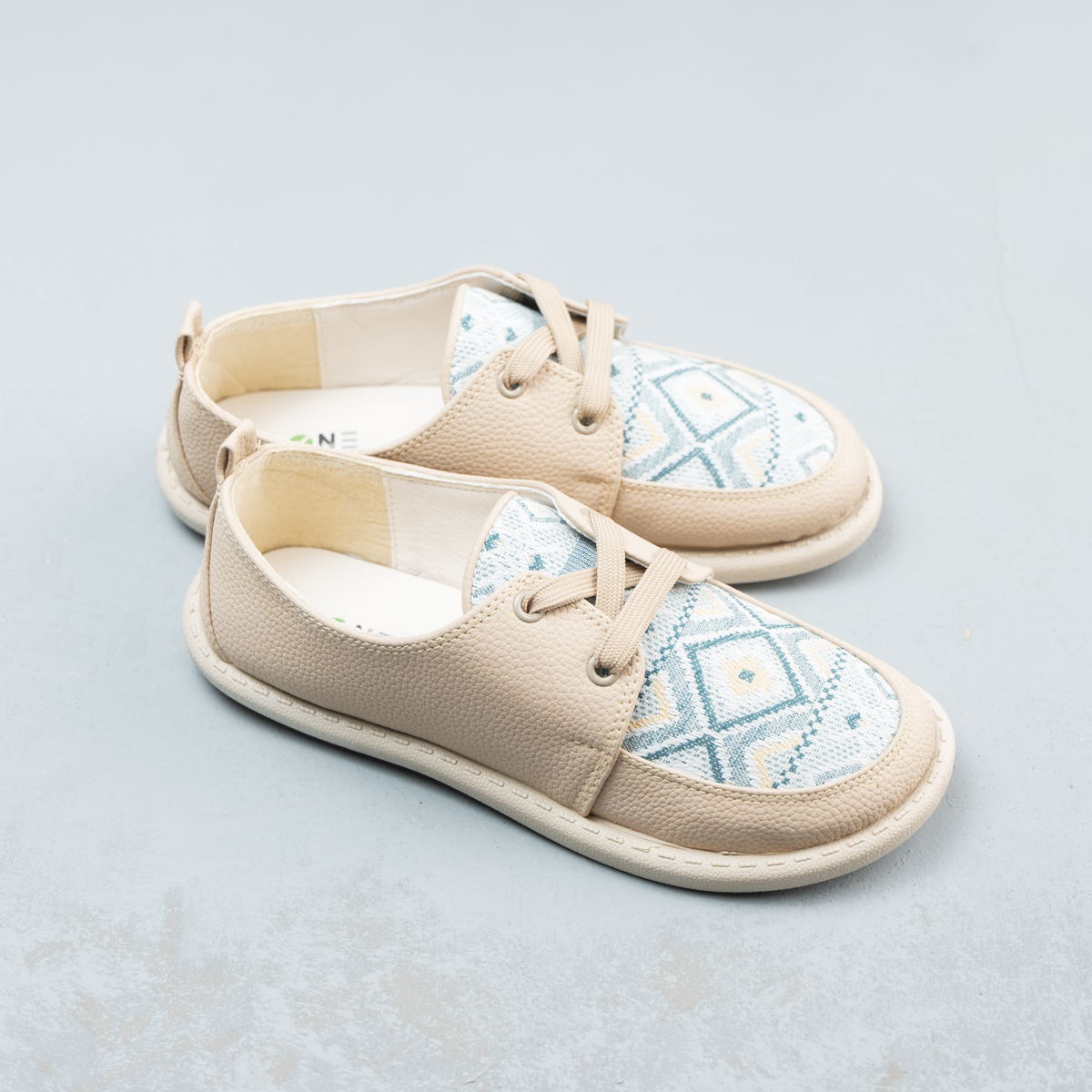Flexible Leather Shoes