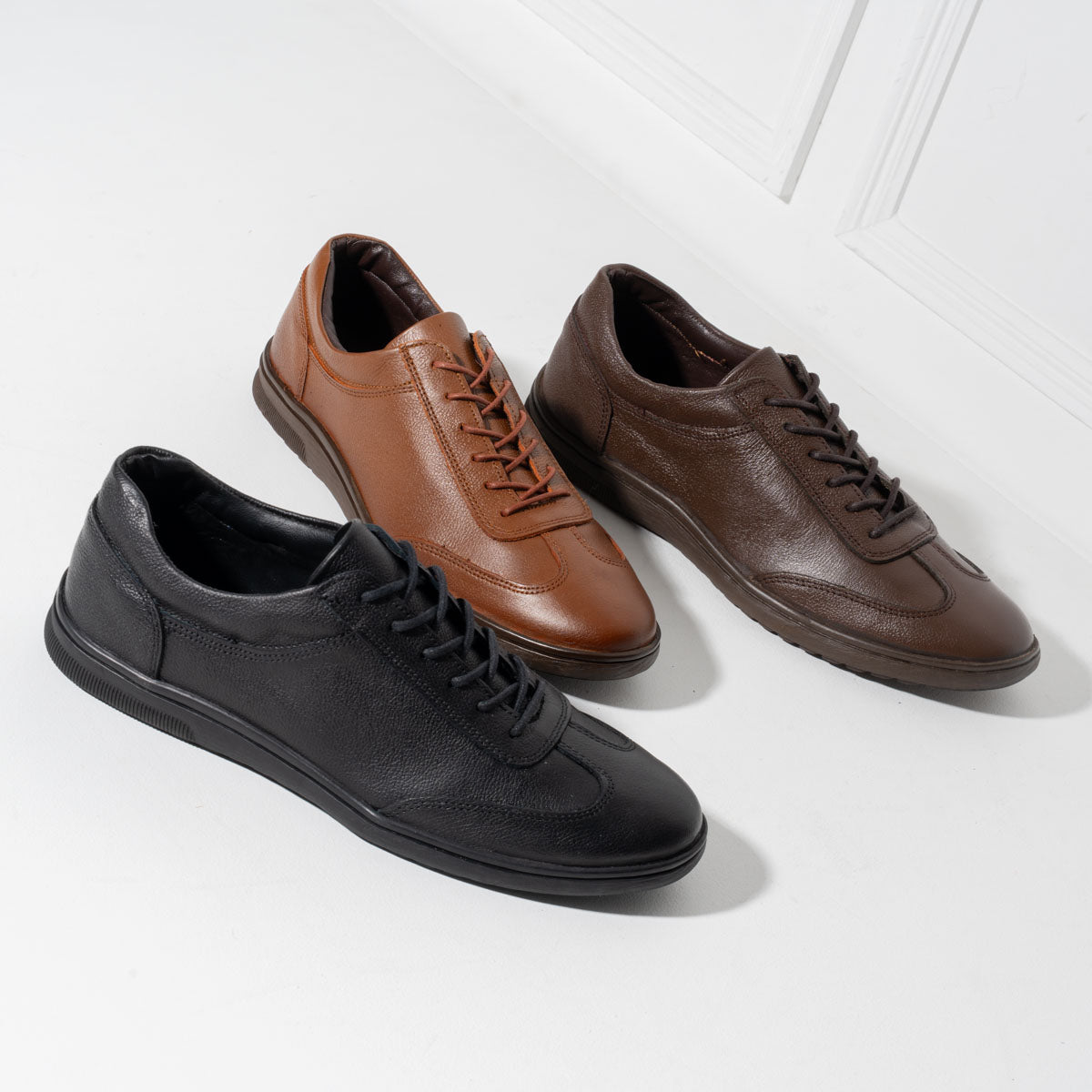 ClassicFit Men’s Cow Leather Shoes