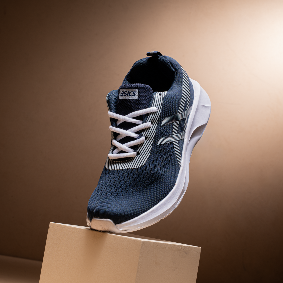 Comfort Mesh Sneakers