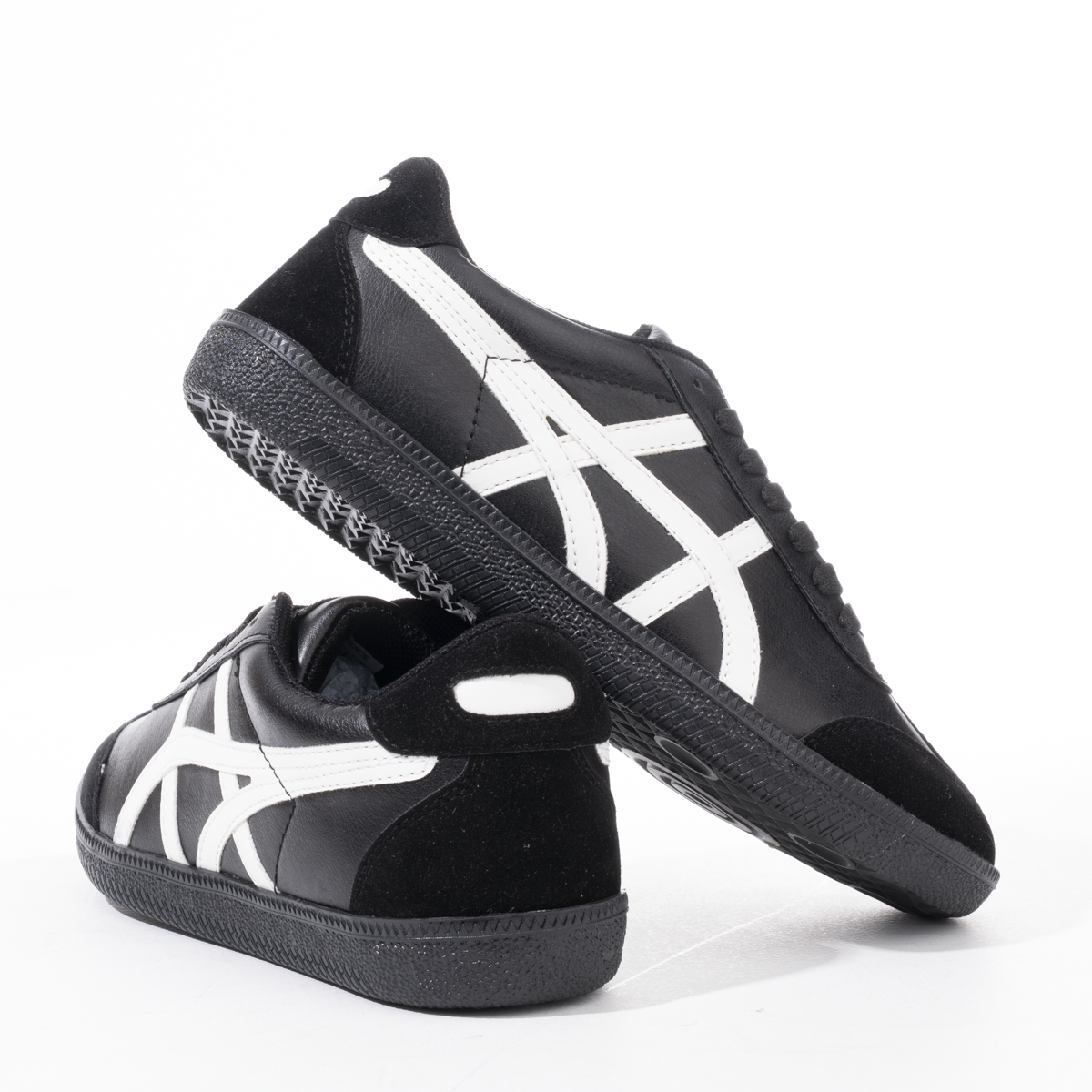 Men’s Asics Sneakers