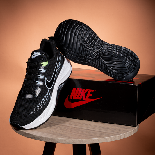 Men’s Nike Lightweight Running Shoes