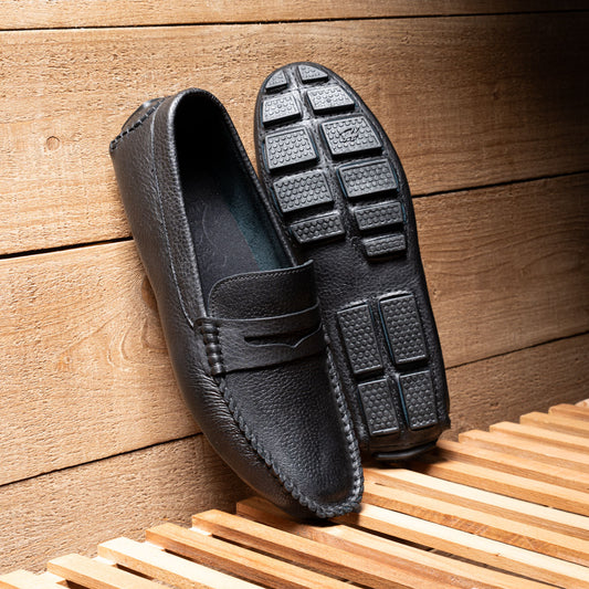 Urban Classic – Genuine Leather Men’s Slip-On