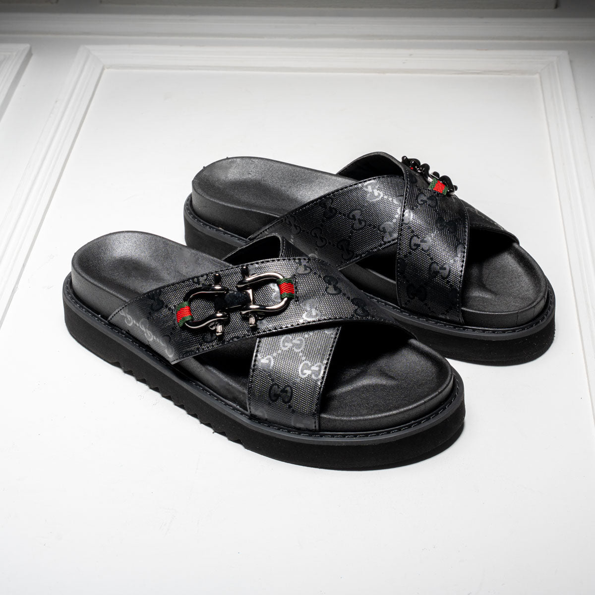 Gucci Men's Leather Slipper