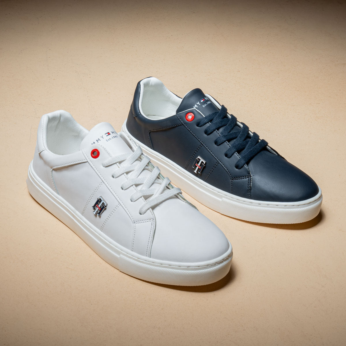Urban Ease – Men’s Low-Top Leather Shoes