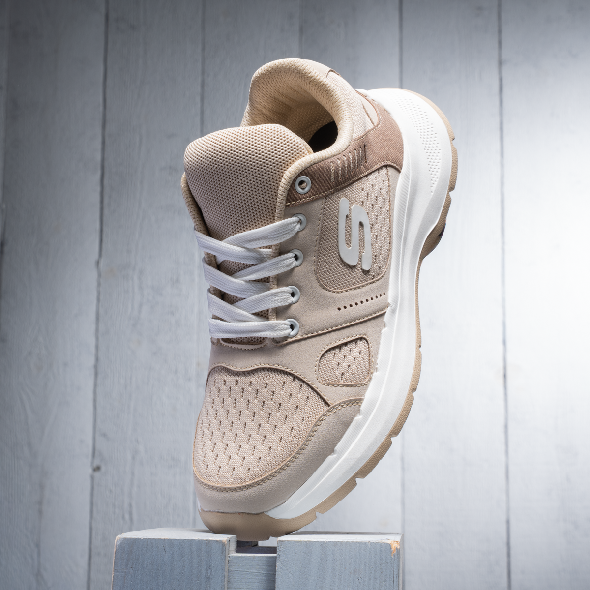 Women's Skechers Everyday Sneaker