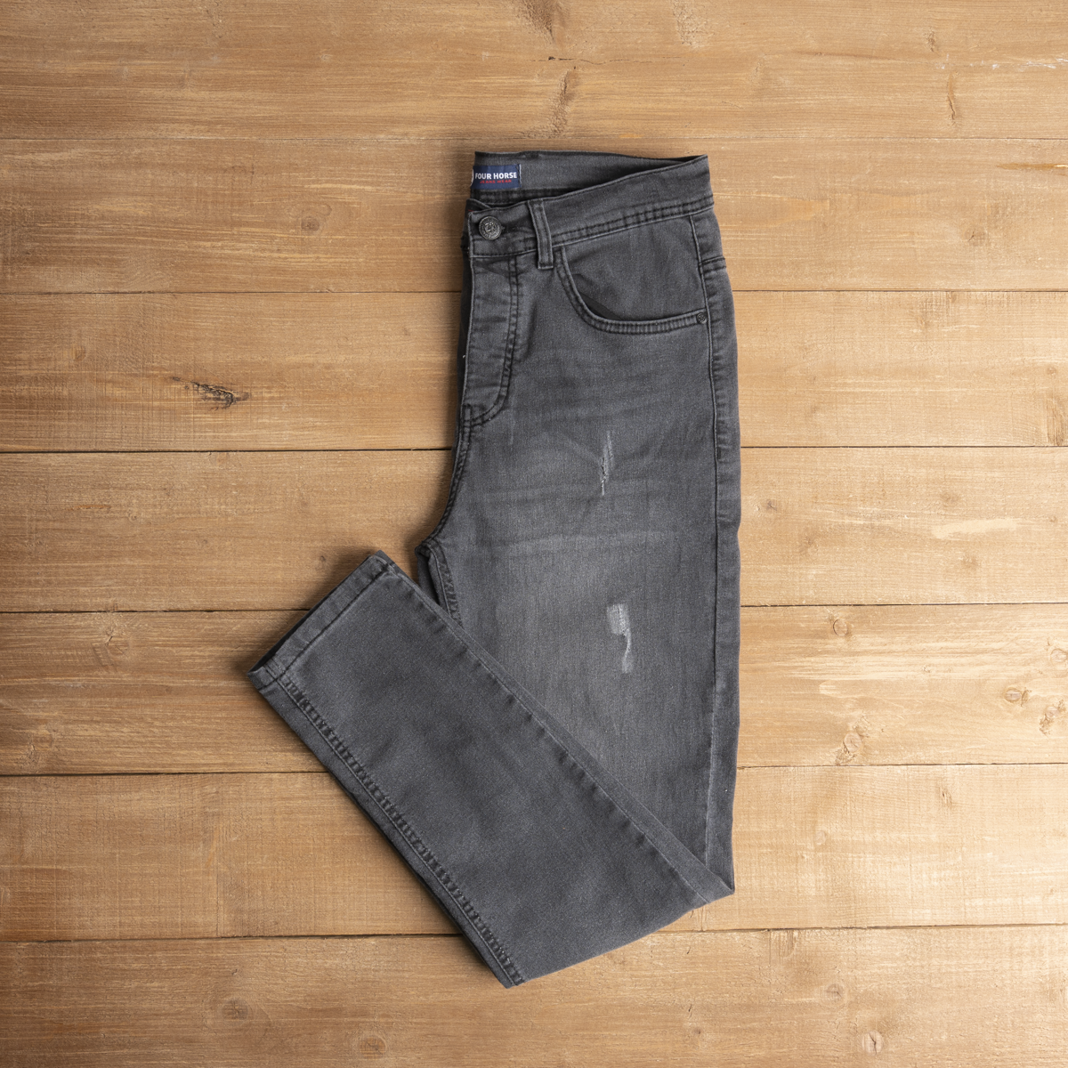 Distressed Regular Fit Jeans
