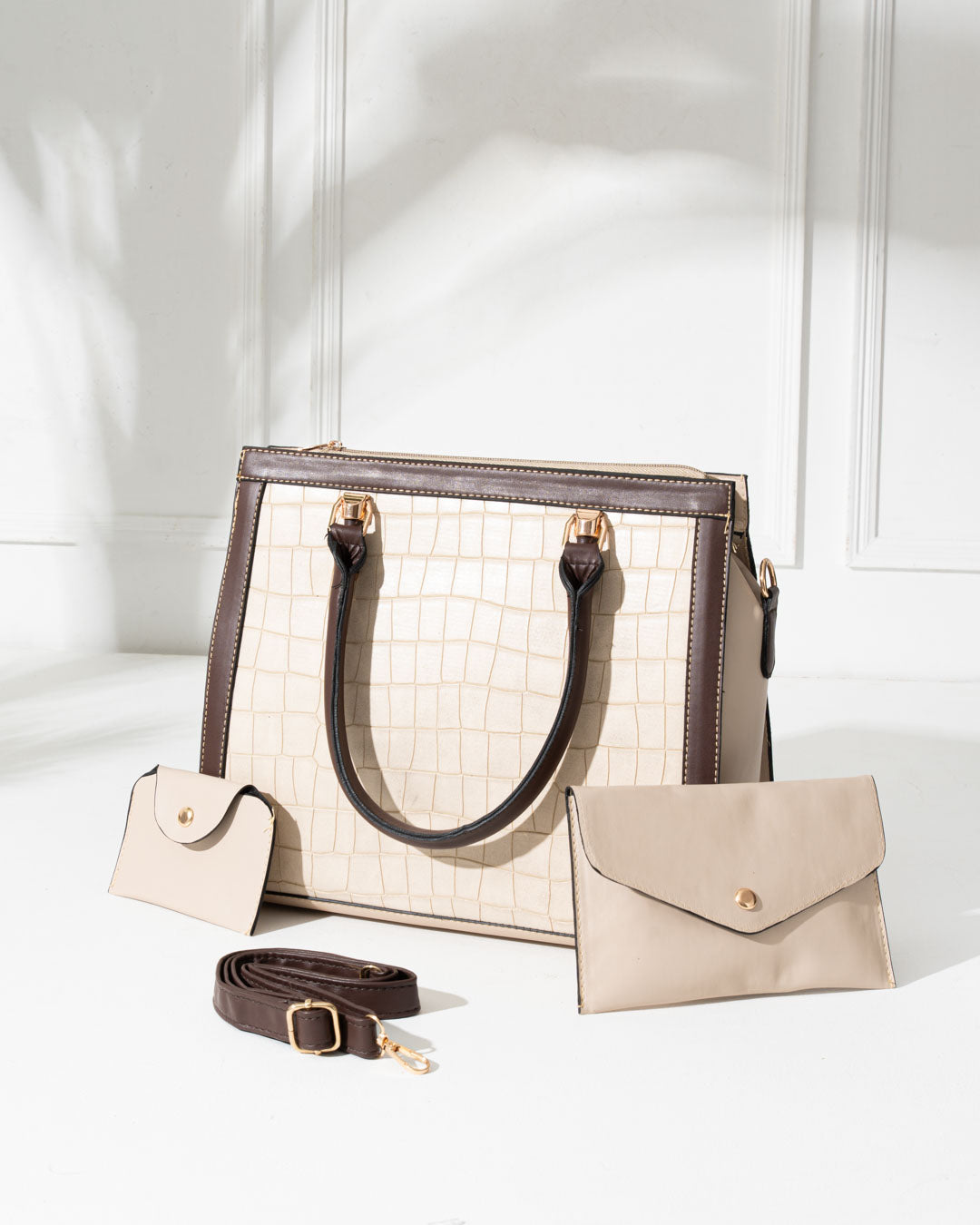 Stylish Imported Leather Bag for Everyday Elegance