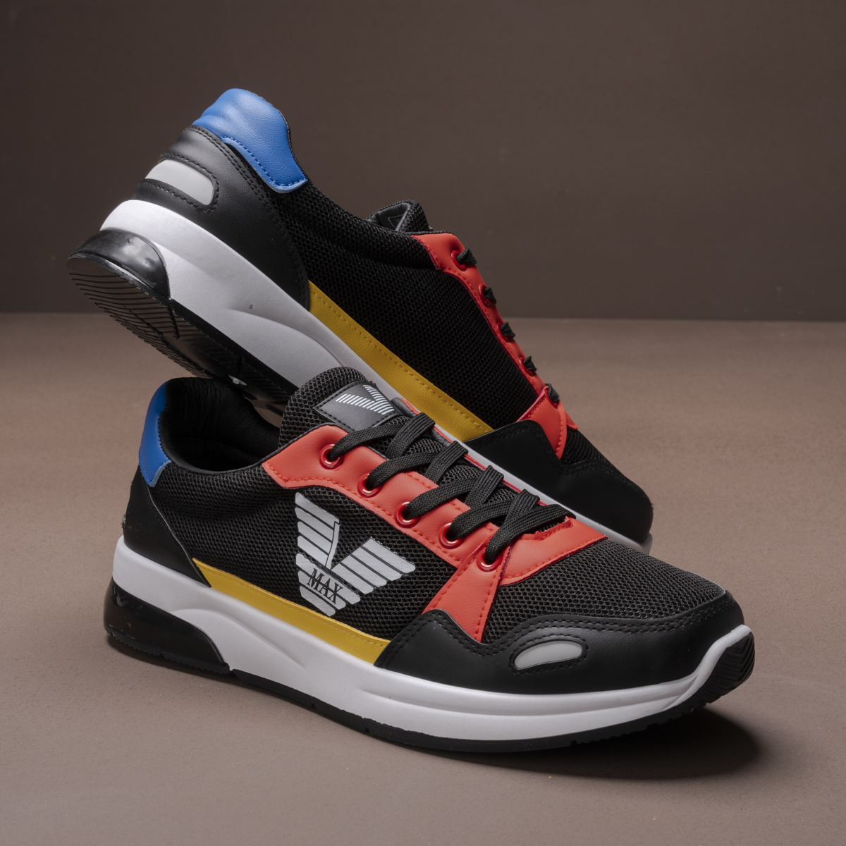 Stylish Men’s Sneakers