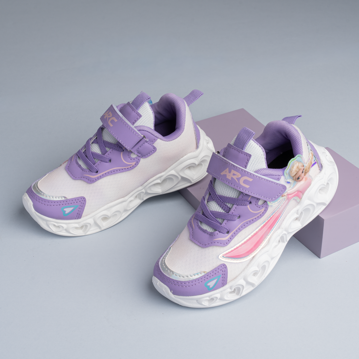 Arc Kids’ Lightweight Sneakers