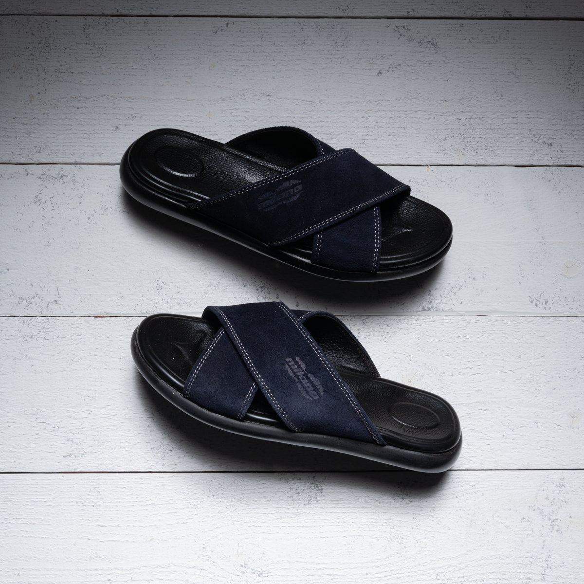 Milano Cross Suede Slipper