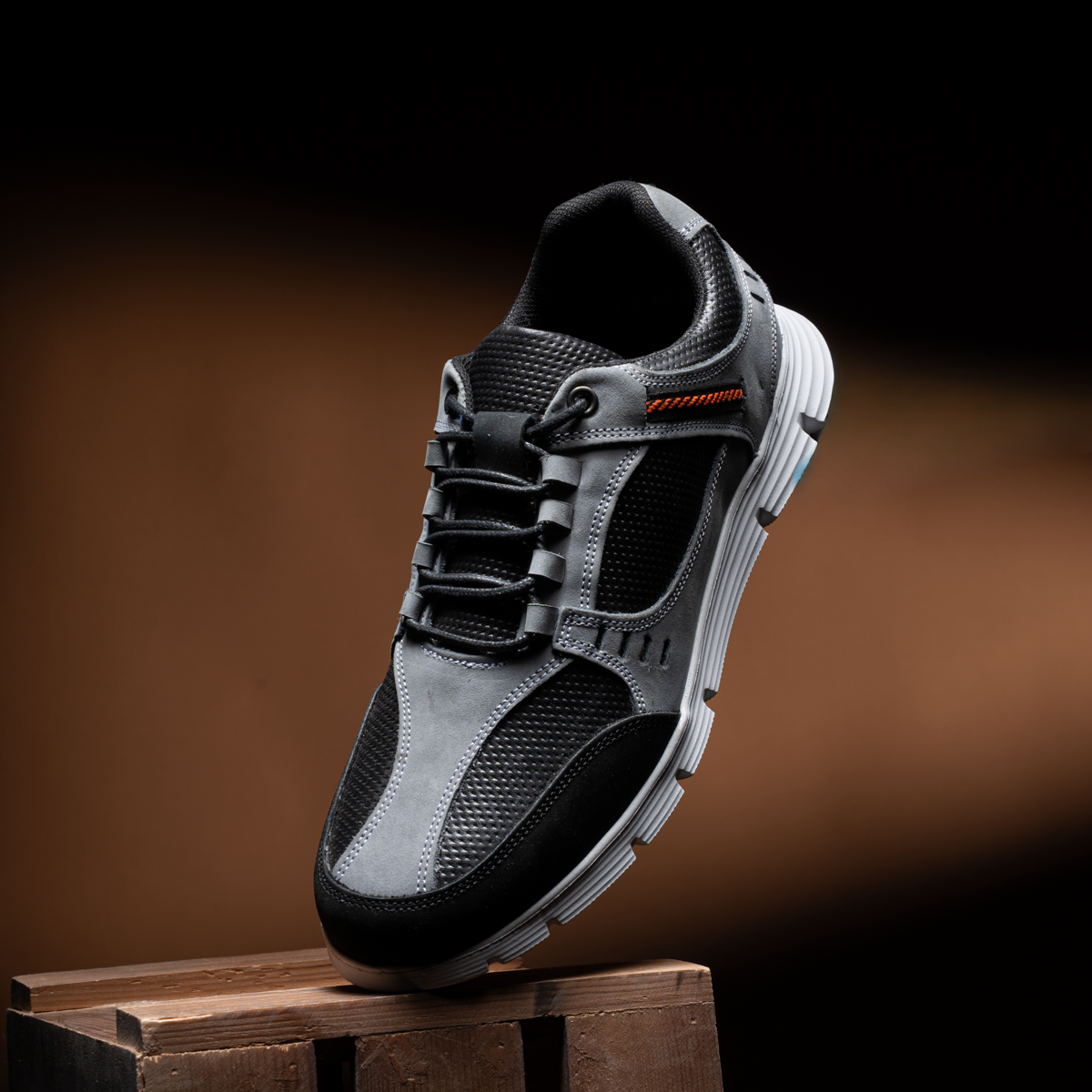 Men's Mesh Sneaker