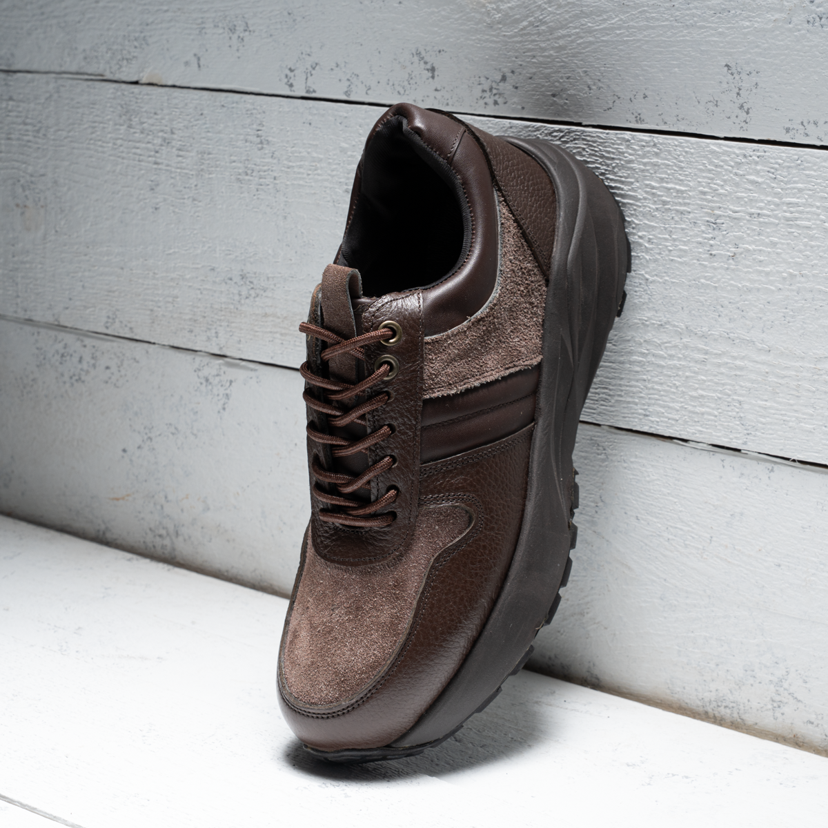 Men's Leather Suede Sneaker