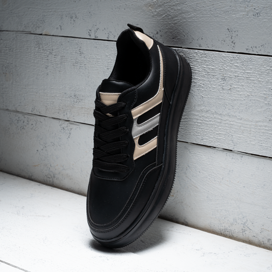 Men's Trendy Lace-Up Sneaker