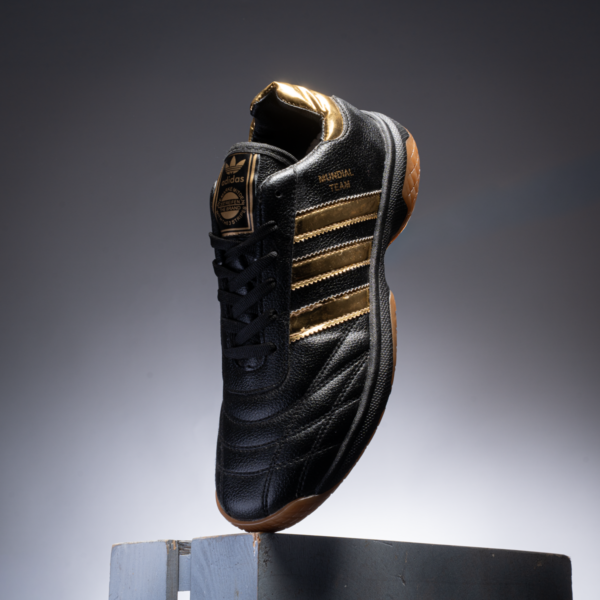 Adidas Mundial Sport Shoes