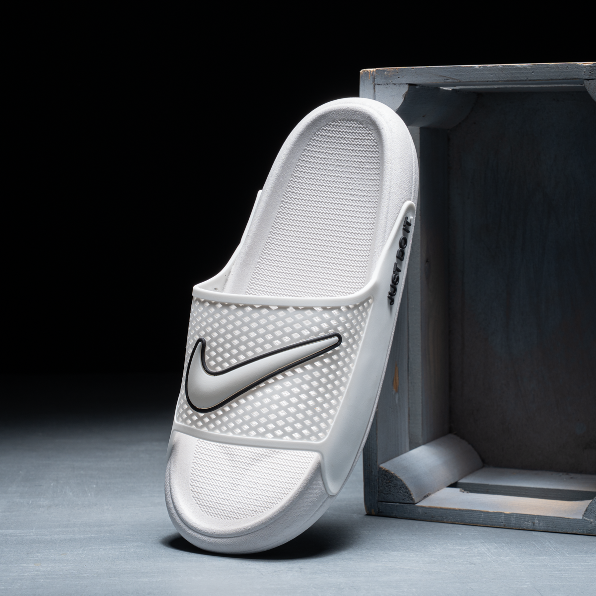 Nike Slipper
