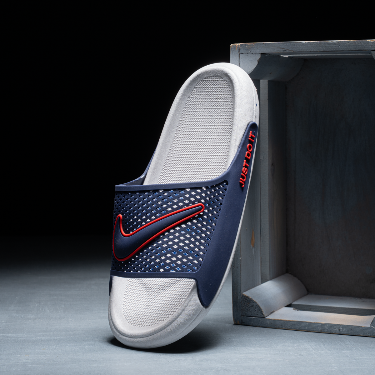 Nike Slipper