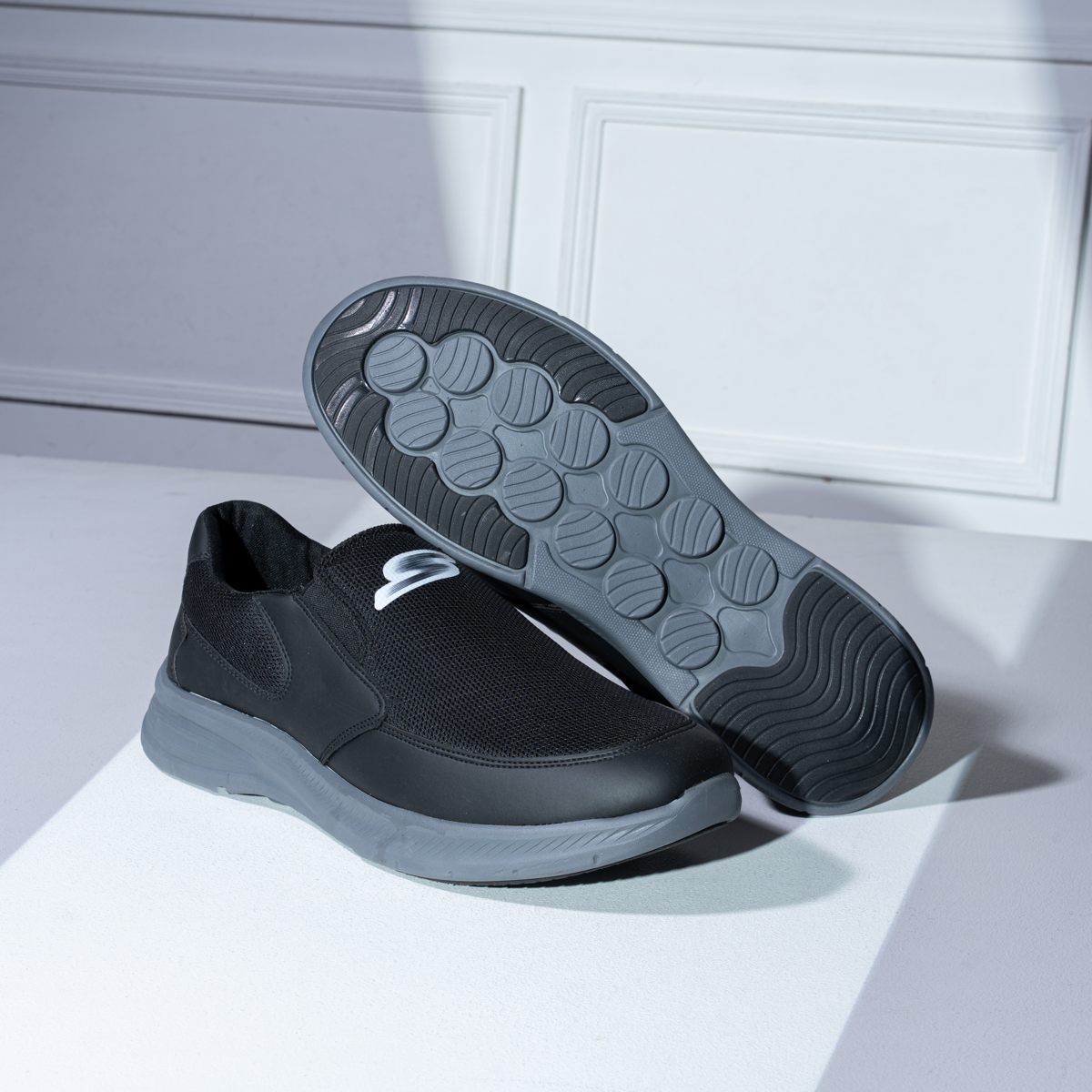 Skecher S Comfort Sneakers