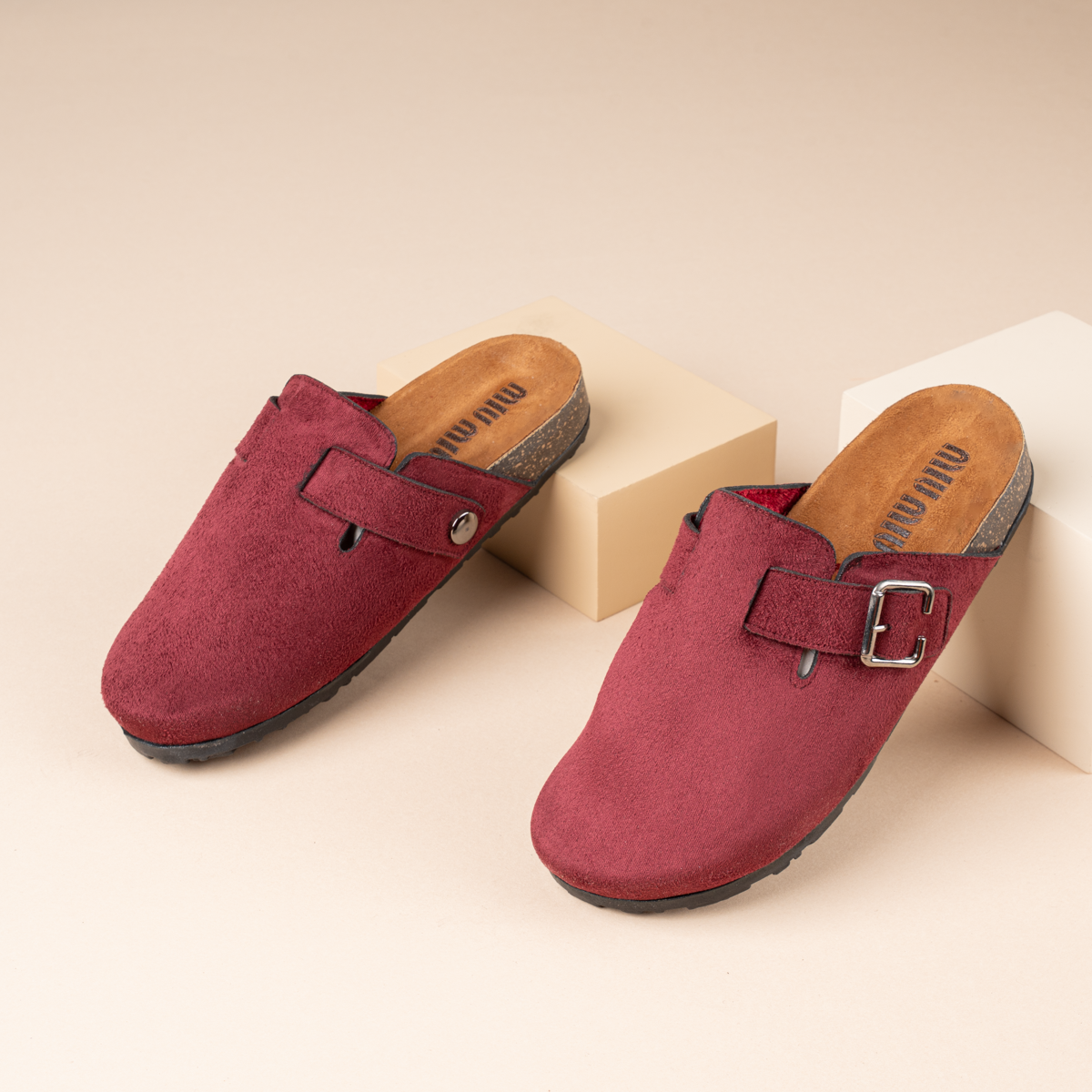 Premium  suede clogs