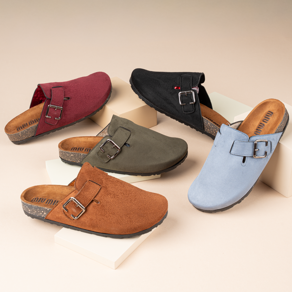 Premium  suede clogs
