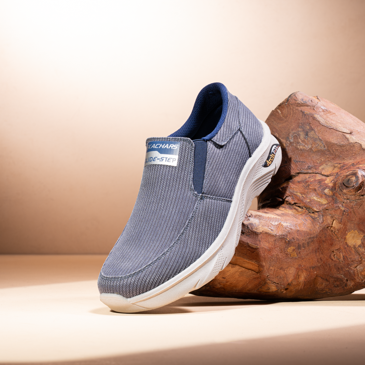 Skechers Glide Step – Lightweight Comfort