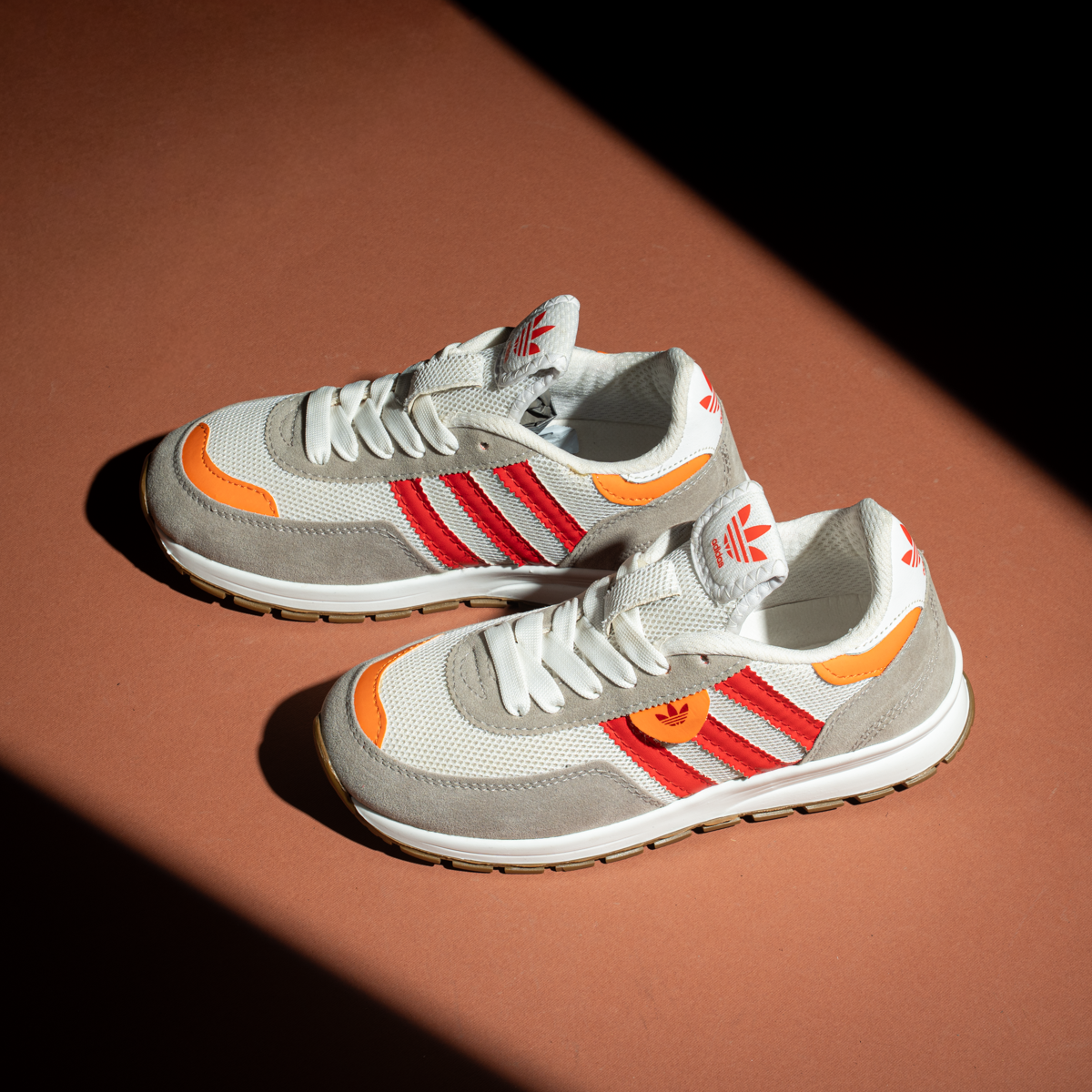 Adidas Sneakers