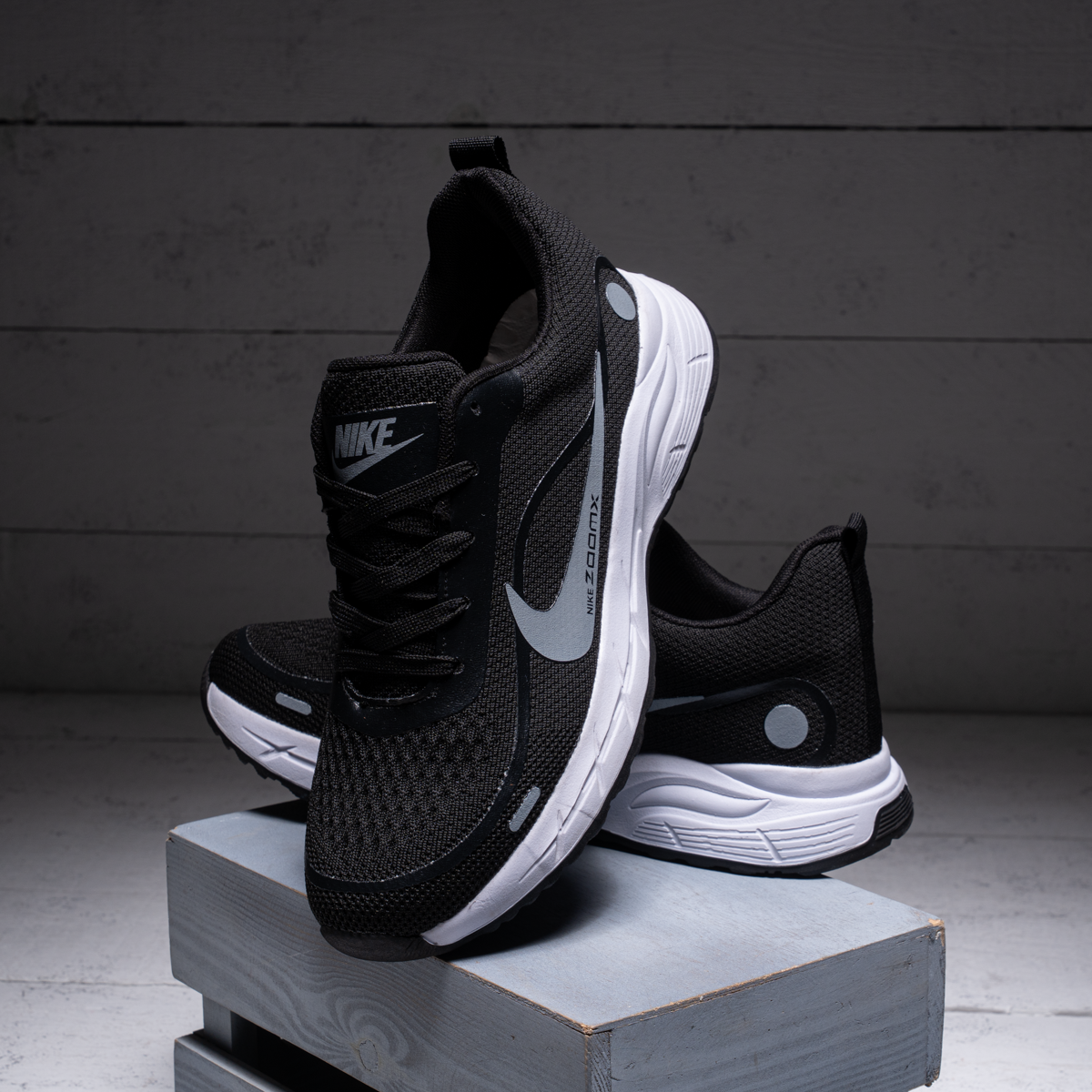 Nike Zoom Knit Sneakers