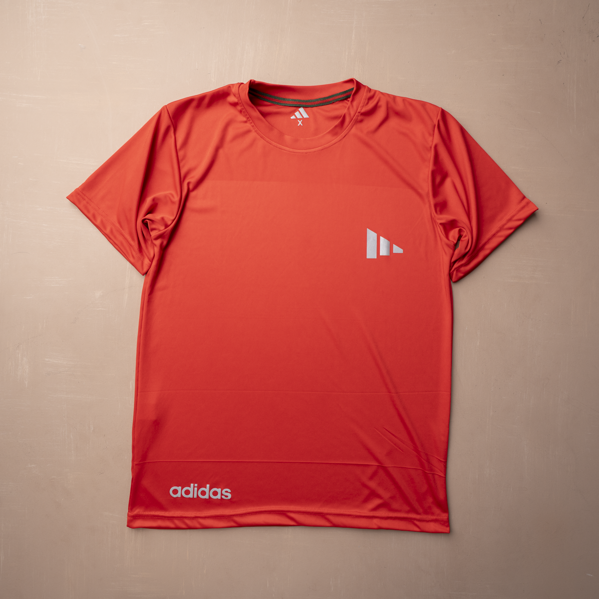 Adidas T-Shirt