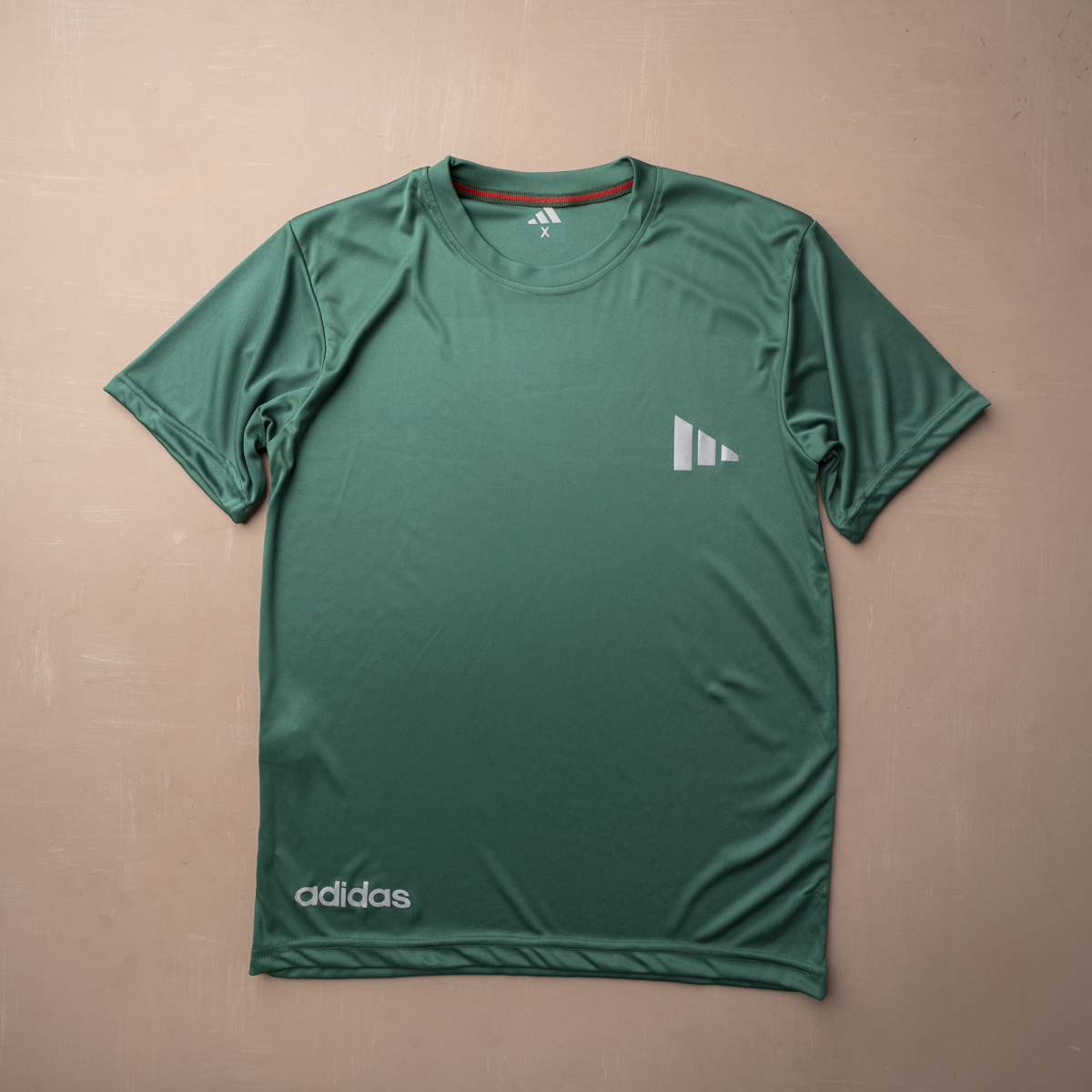 Adidas T-Shirt
