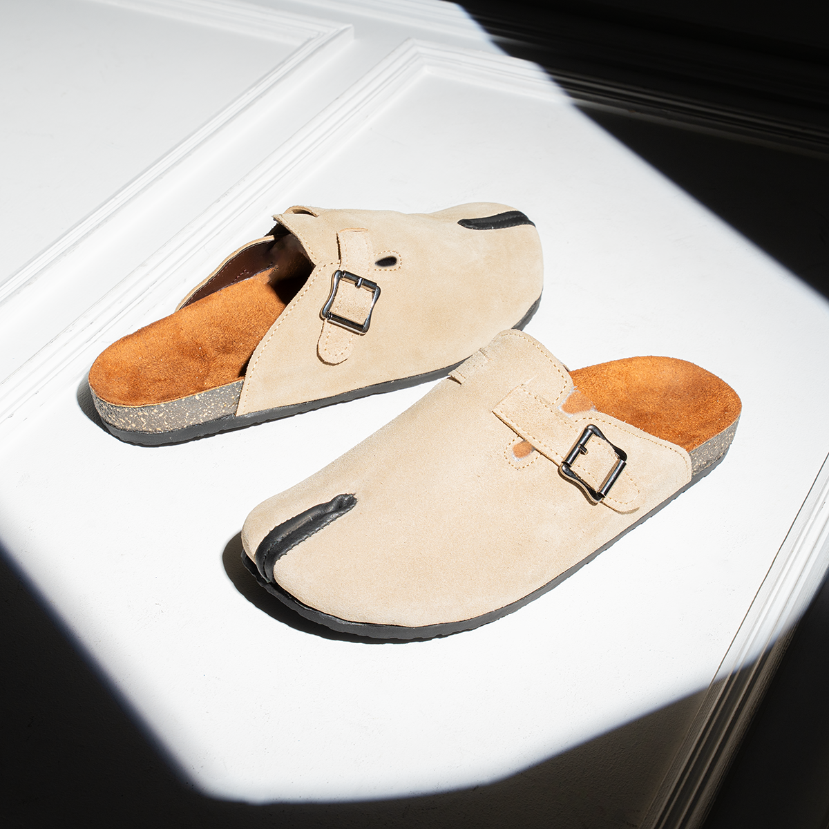 Natural Leather Ergonomic Toe Slippers