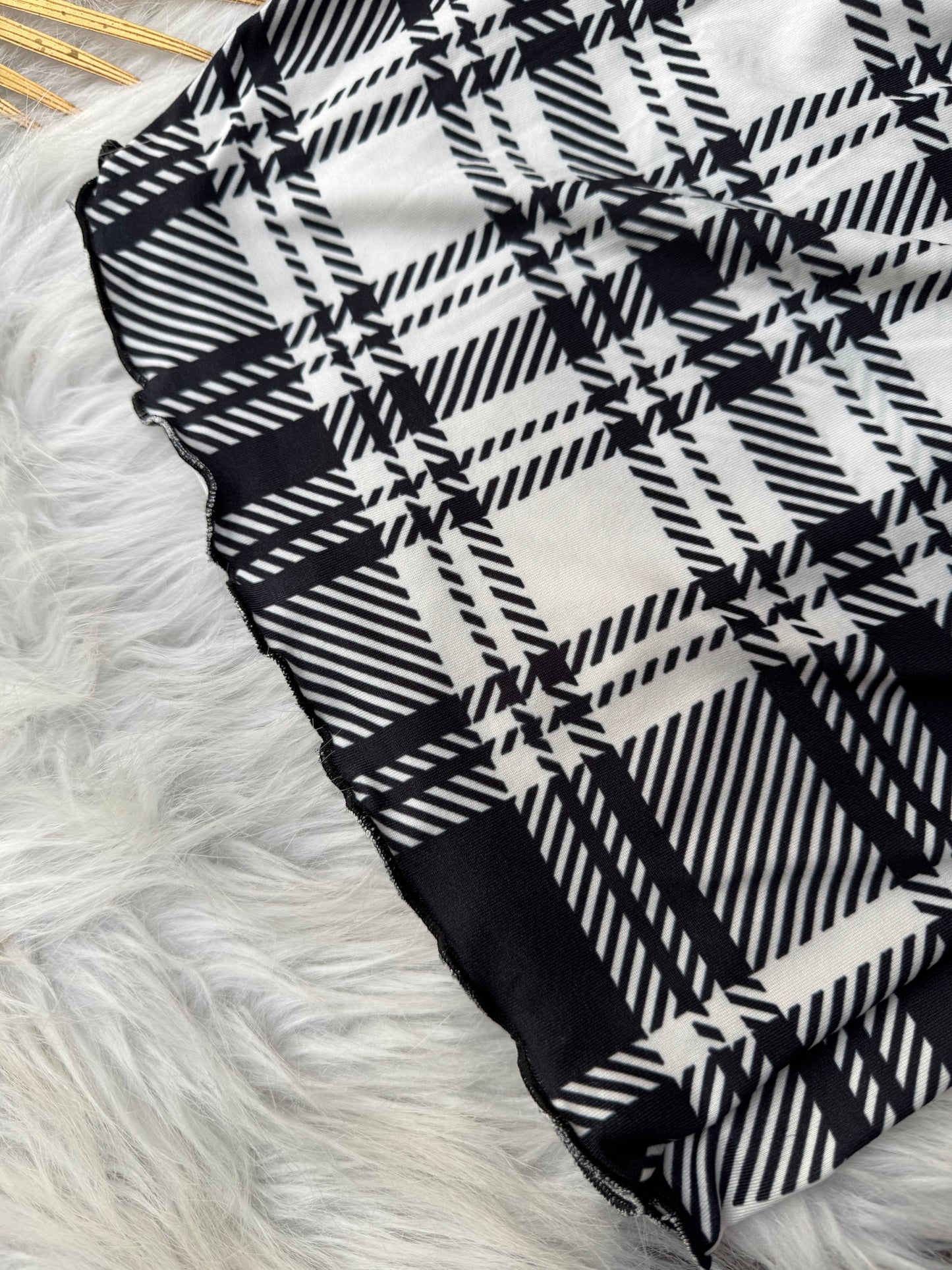 Cozy Checkered Pajama Set – Soft Cotton 2-Piece