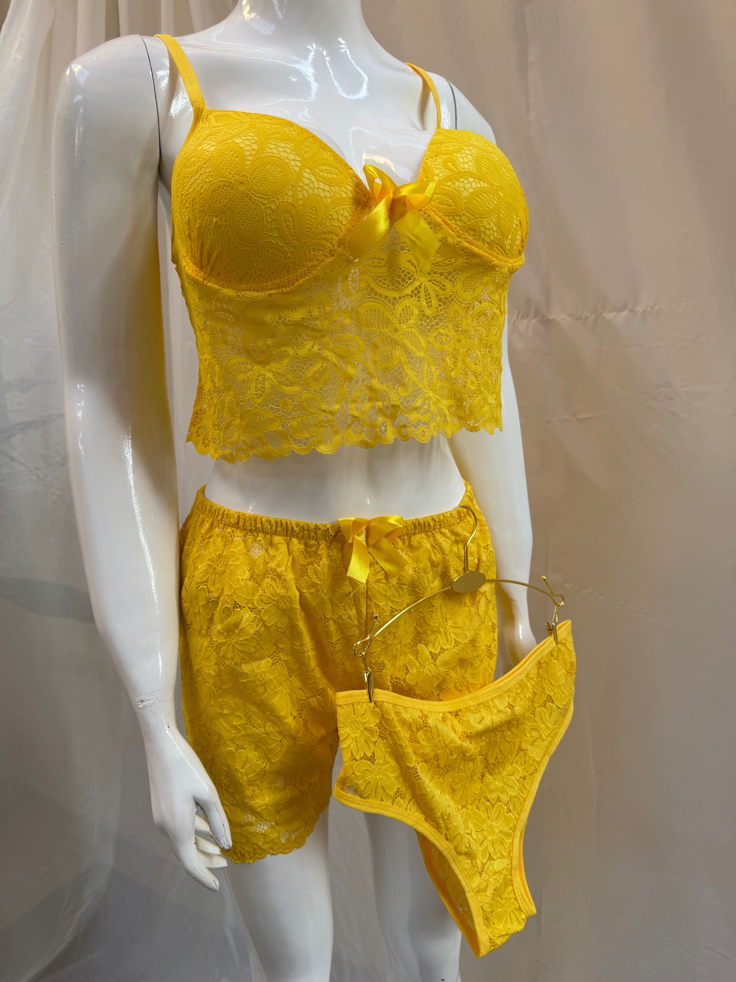 3-Piece Soft Lounge Set – Bralette, Shorts & Panty