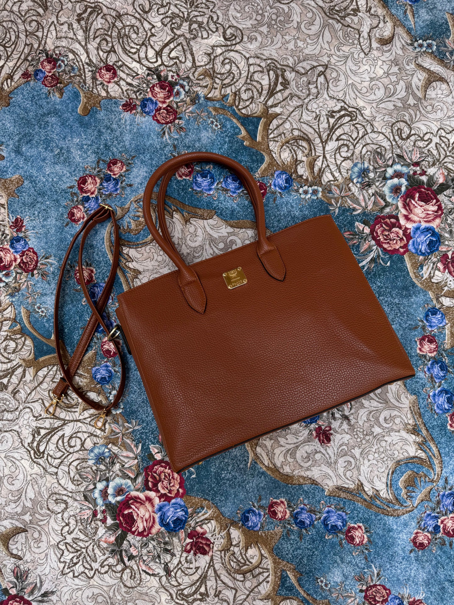 Elegant Imported Leather Shoulder Bag for Women