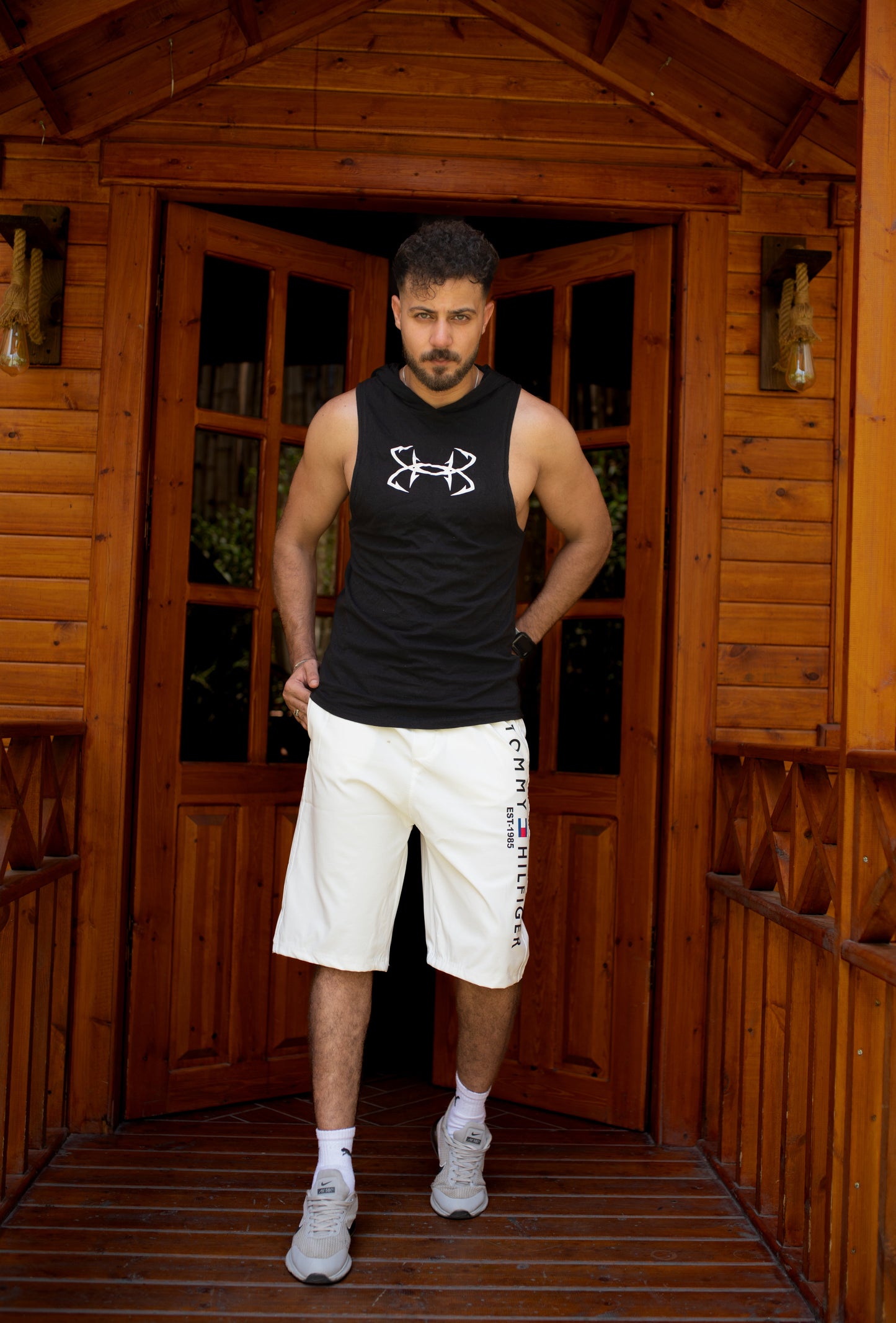 Tommy Urban Fit Knee-Length Shorts